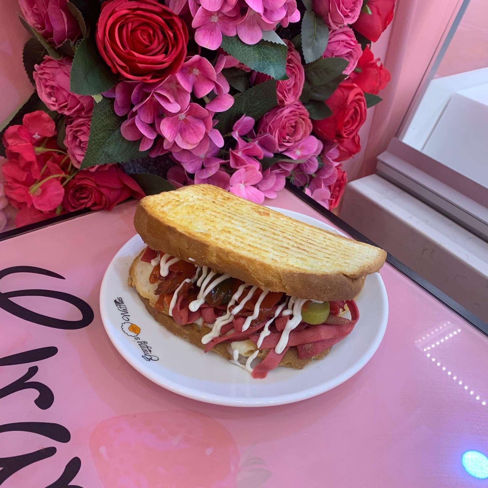 Ayvalık Tost