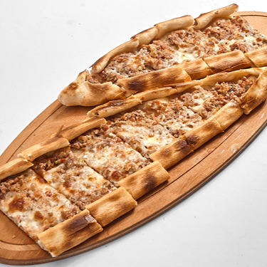 Kıymalı & Kaşarlı Pide