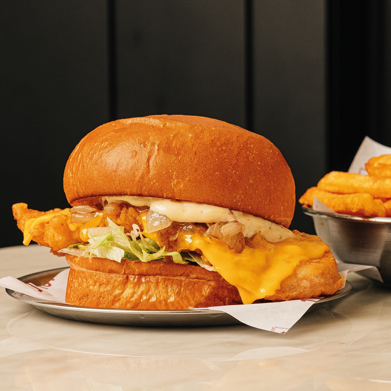 Mau Chicken Burger