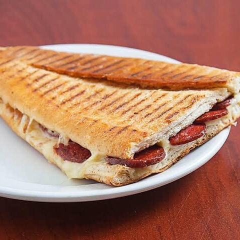 Sucuklu Tost