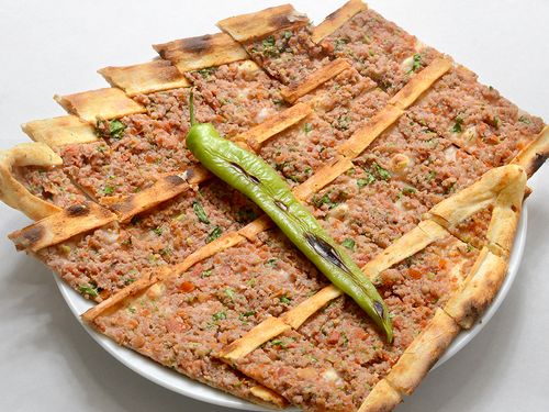 Sade Kıymalı Pide