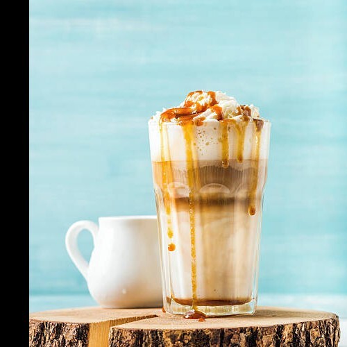Çilek Karamel Ice Latte