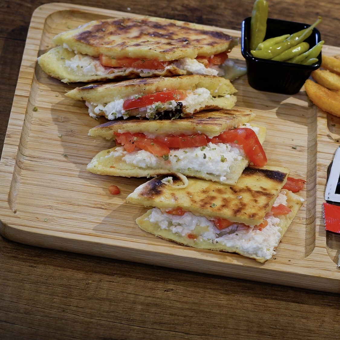 Beyaz Peynirli Tost