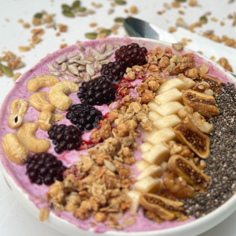 Glutensiz * Böğürtlenli & Muzlu Granola Bowl