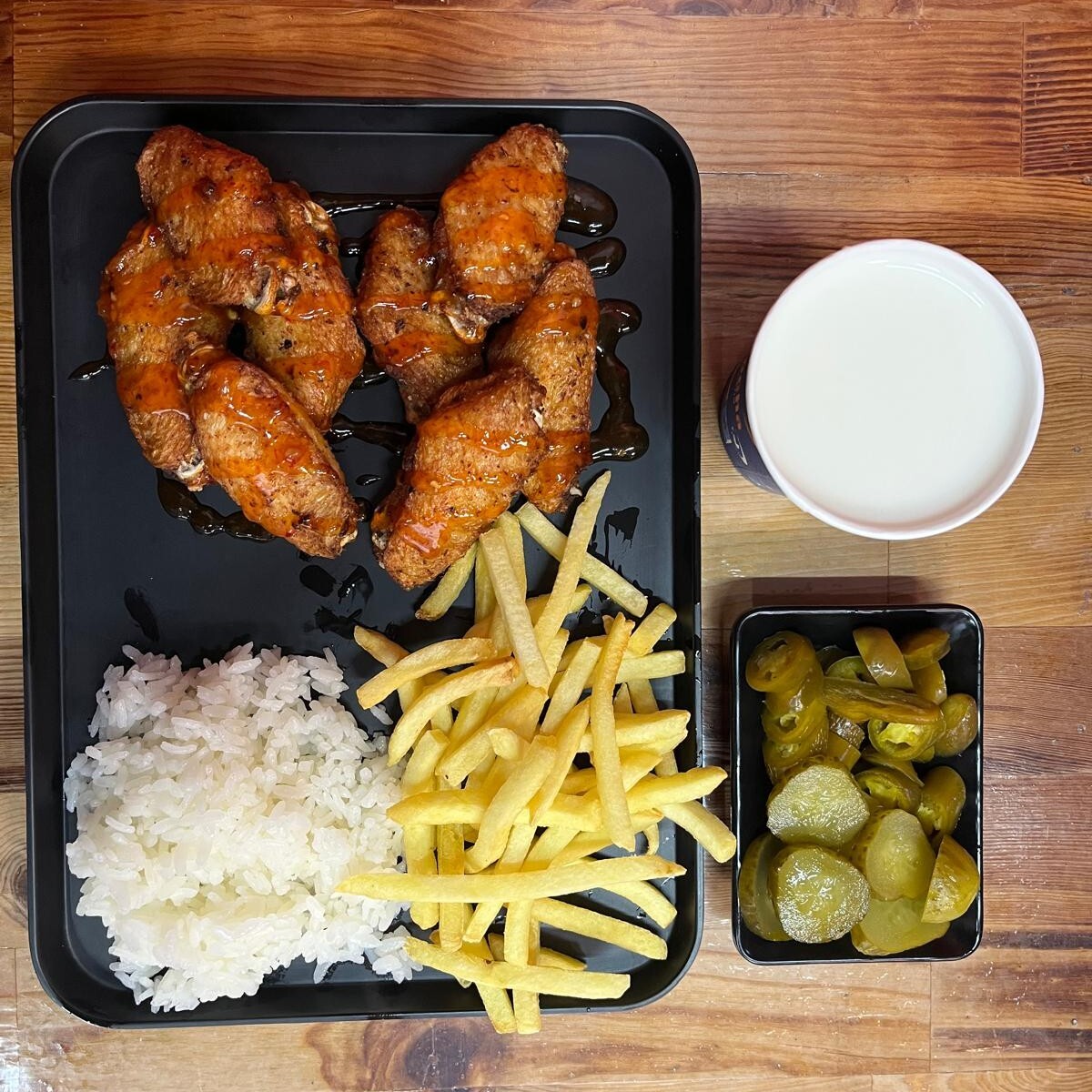 Kızarmış Sweet Chilli Soslu 8'li Kanat Menü