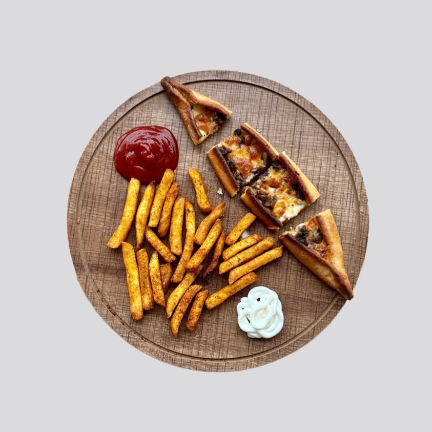 Kavurmalı Kaşarlı Kır Pide