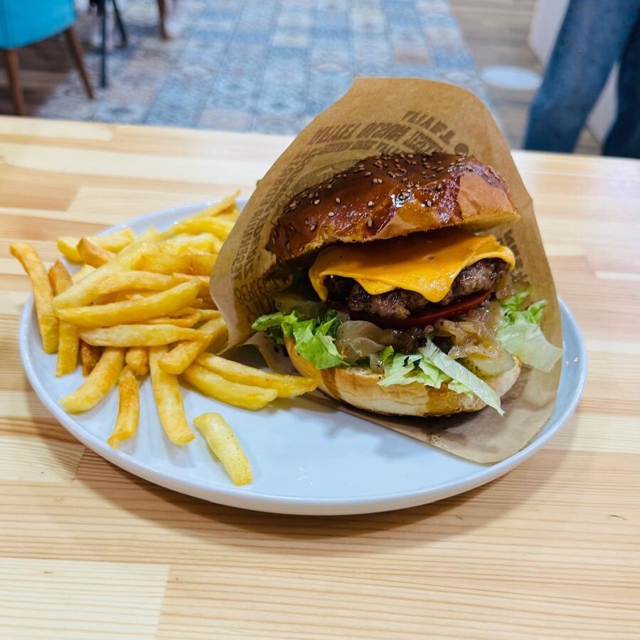Cheeseburger