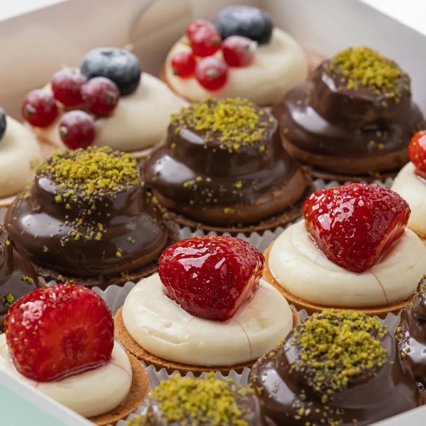 Tartolet Meyveli Çeşitleri 1000 Gr