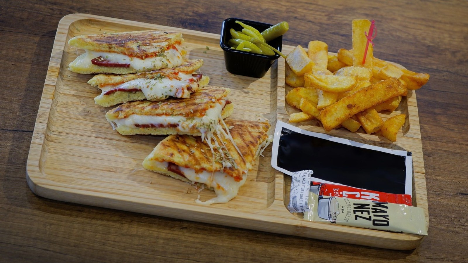 Karışık Tost