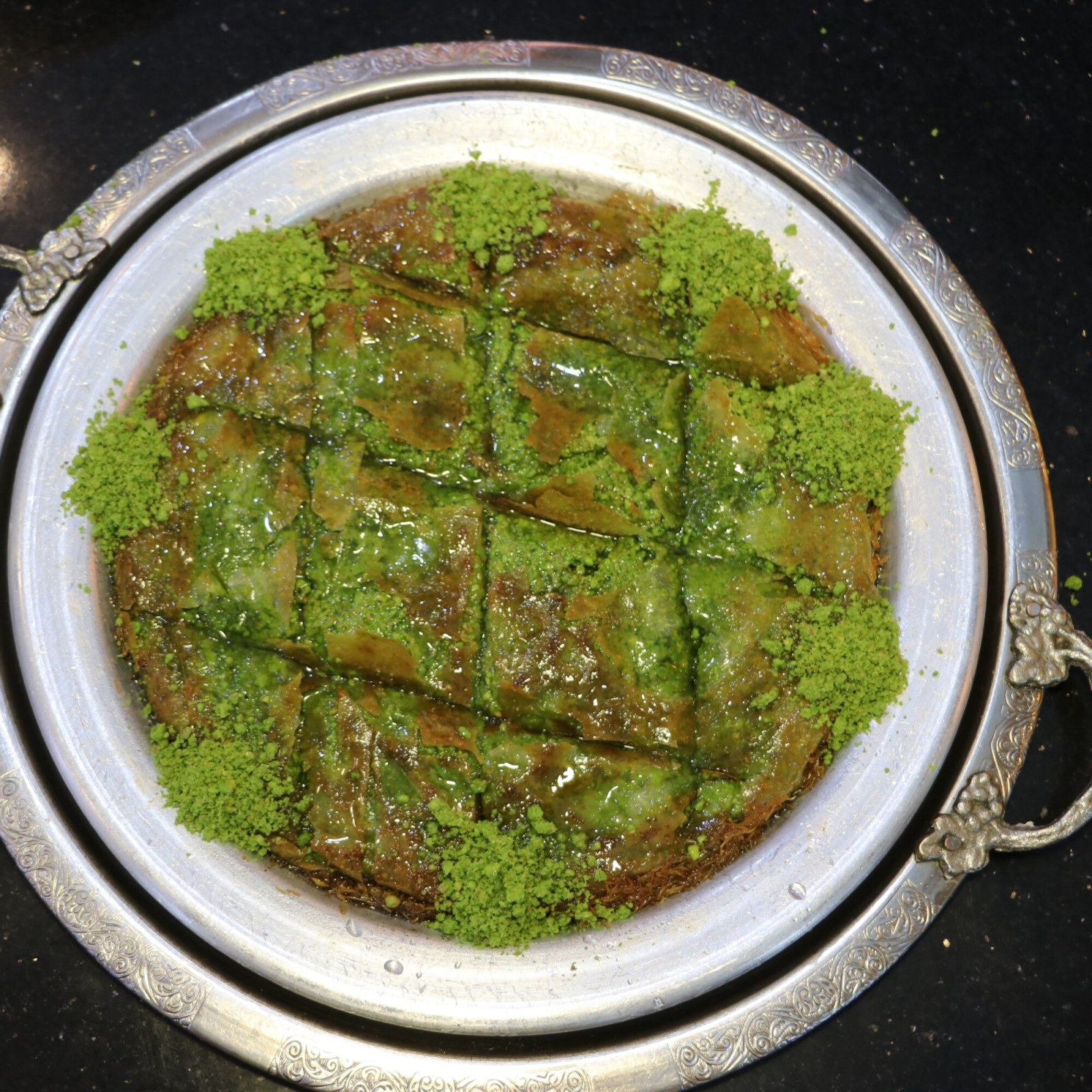 Sultan Spesiyal Künefe (Orta)