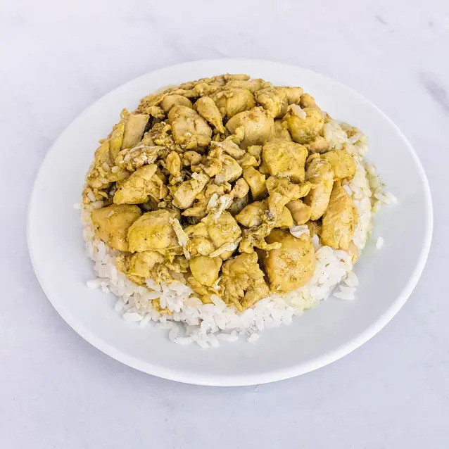 Köri Soslu Tavuklu Pilav