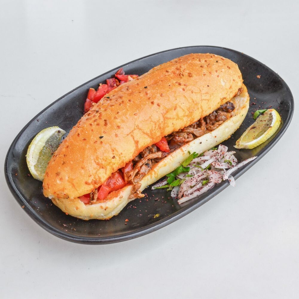 Ekmek Arası Et Tantuni