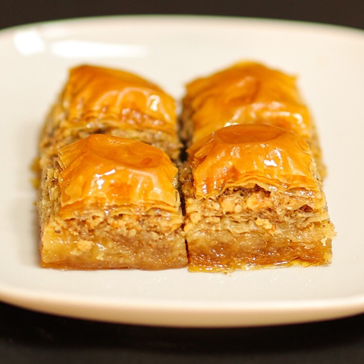 Cevizli Ev Baklavası (250 gr)