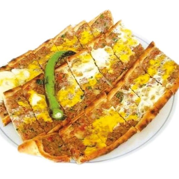 Kıymalı Yumurtalı Pide