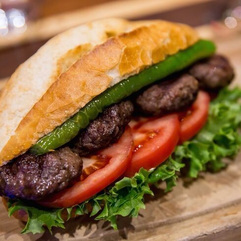 Tam Ekmek Köfte