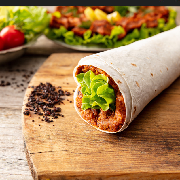 2 Adet Klasik Çiğköfte Dürüm Menü (90 gr) + 2 Adet Coca-Cola (33 cl.)