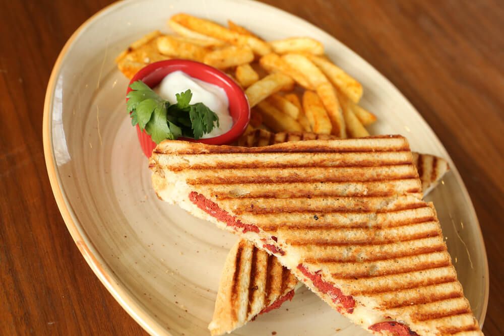 KARIŞIK TOST TAM EKMEK