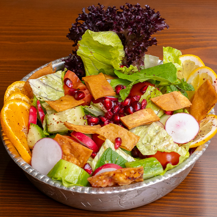 Fettuş Salatası