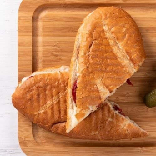 sucuklu tost
