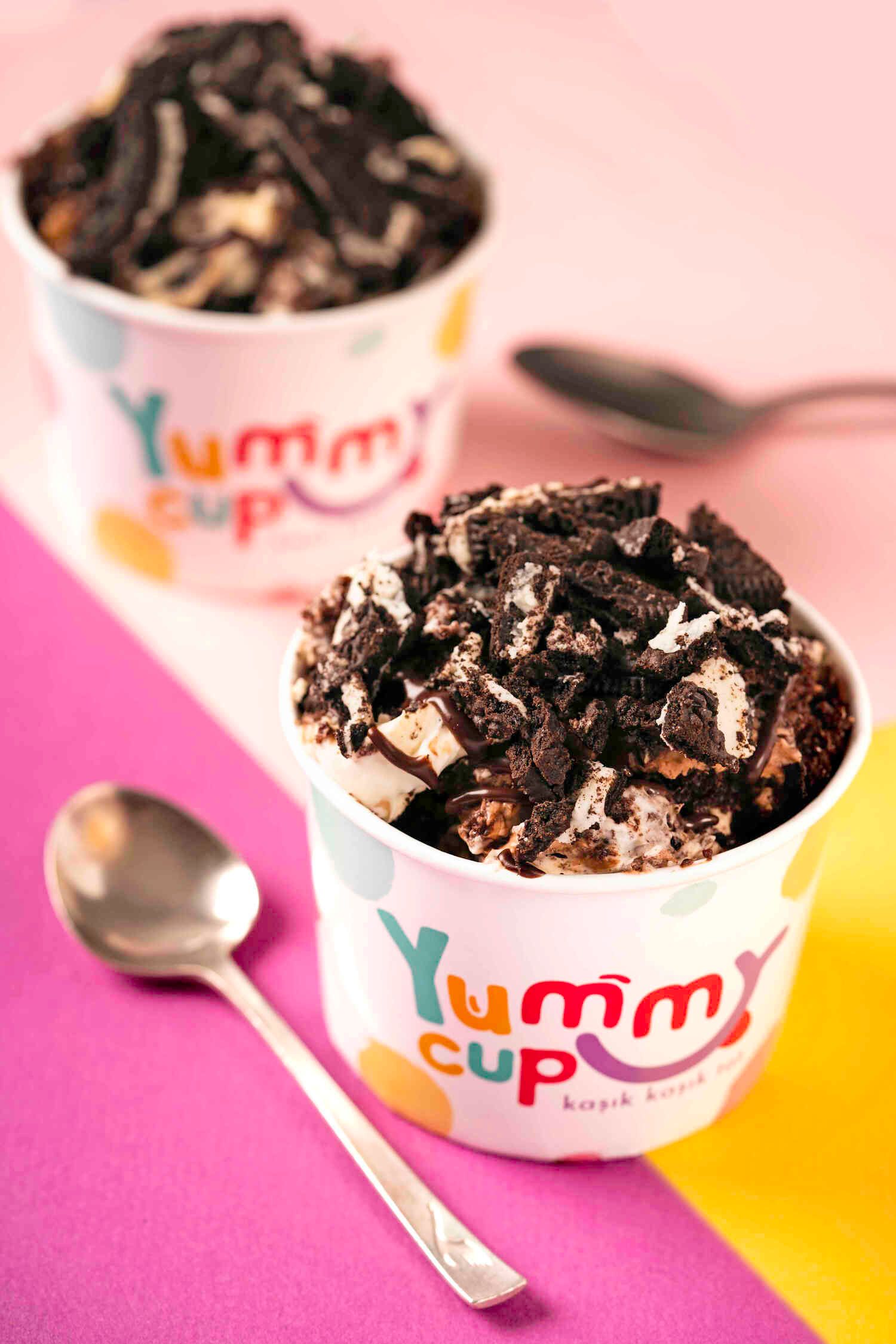 Oreo-Banana Dream Cup