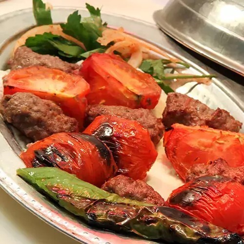 Domatesli Kebap