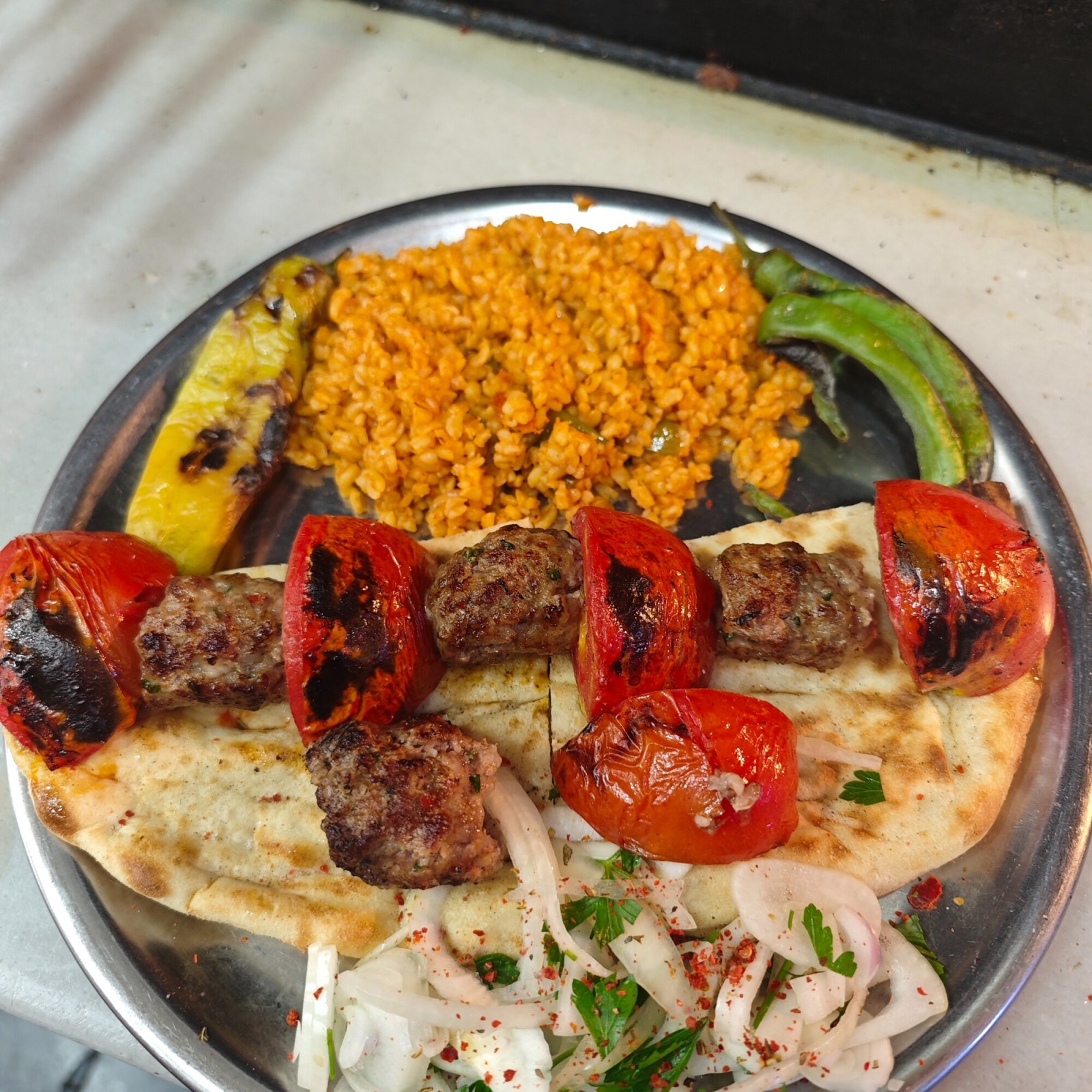 Domatesli Kebap