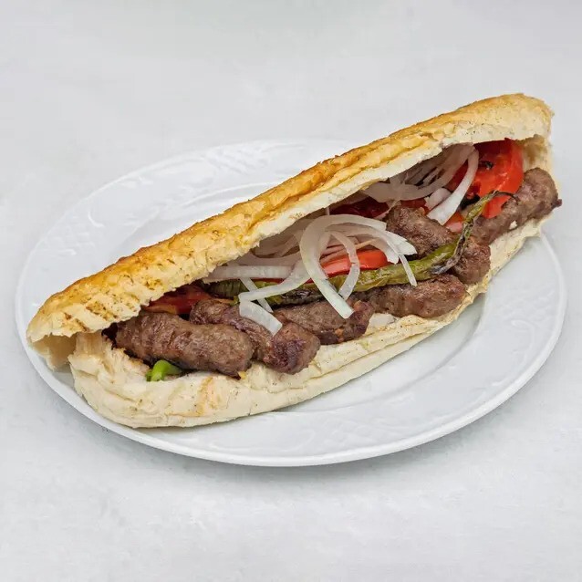 Tam Ekmek Arası Biga Köfte