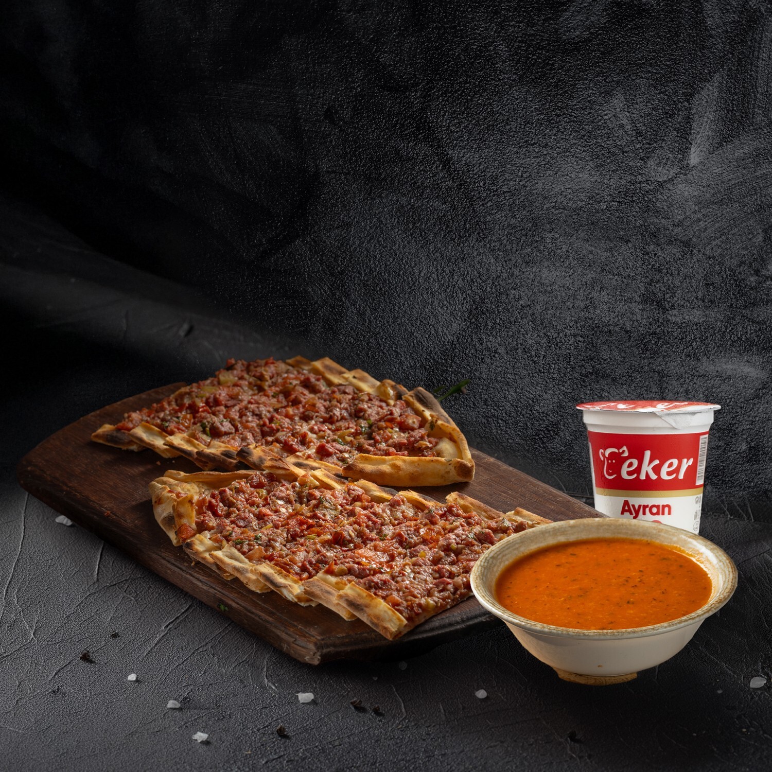 Ezogelin Çorbası+Kuşbaşılı Pide+Kutu Ayran