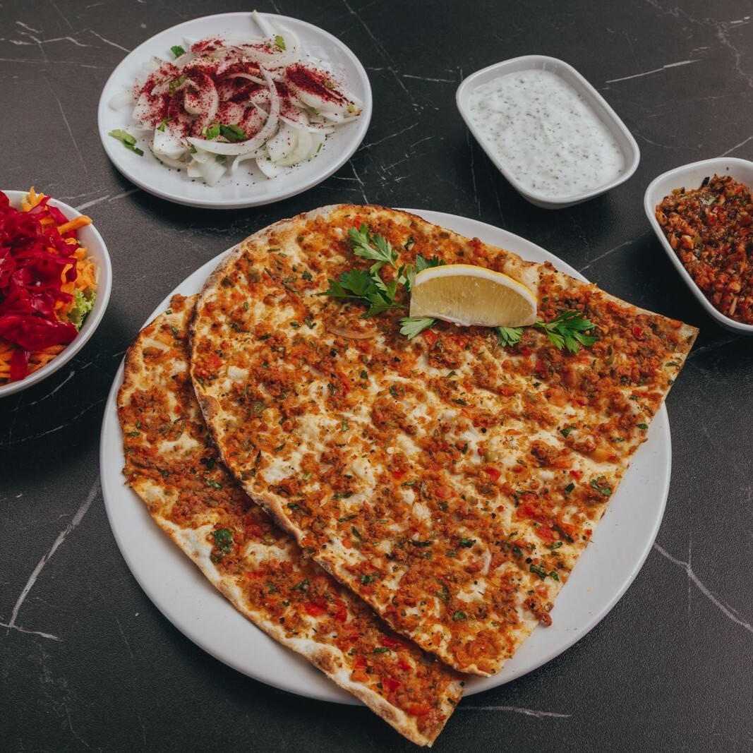 3 lü Urfa Lahmacun
