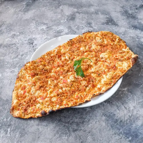 Kaşarlı Özel Lahmacun
