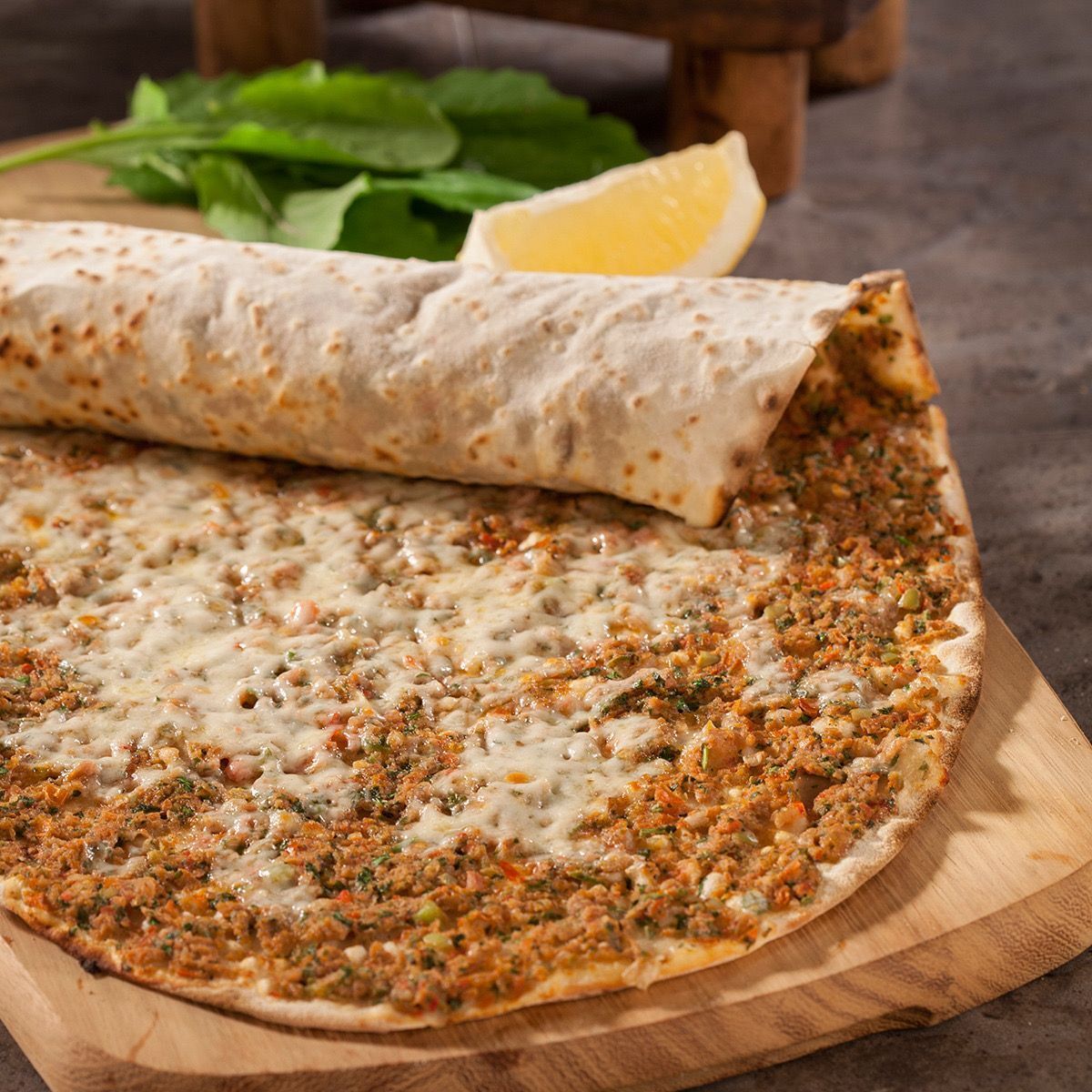 2'li Kaşarlı Lahmacun Menü