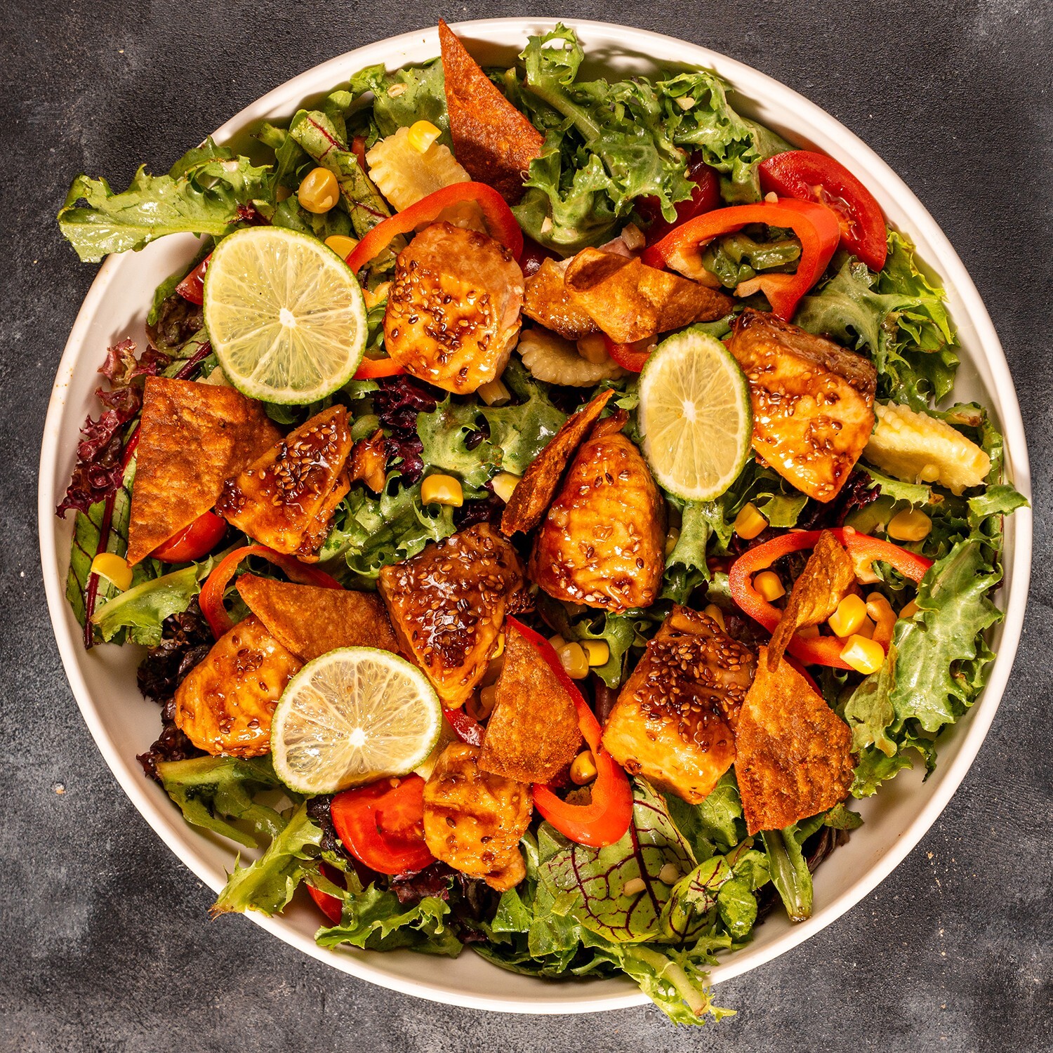 Narenciyeli somon salata