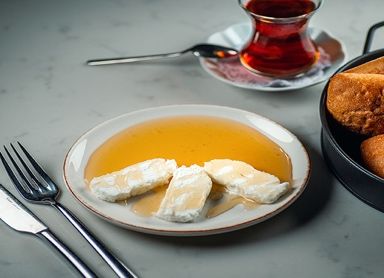 Bal & Kaymak