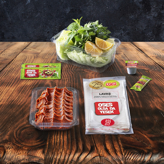 Çiğ Köfte (300 gr.) & Turşu Suyu Menü