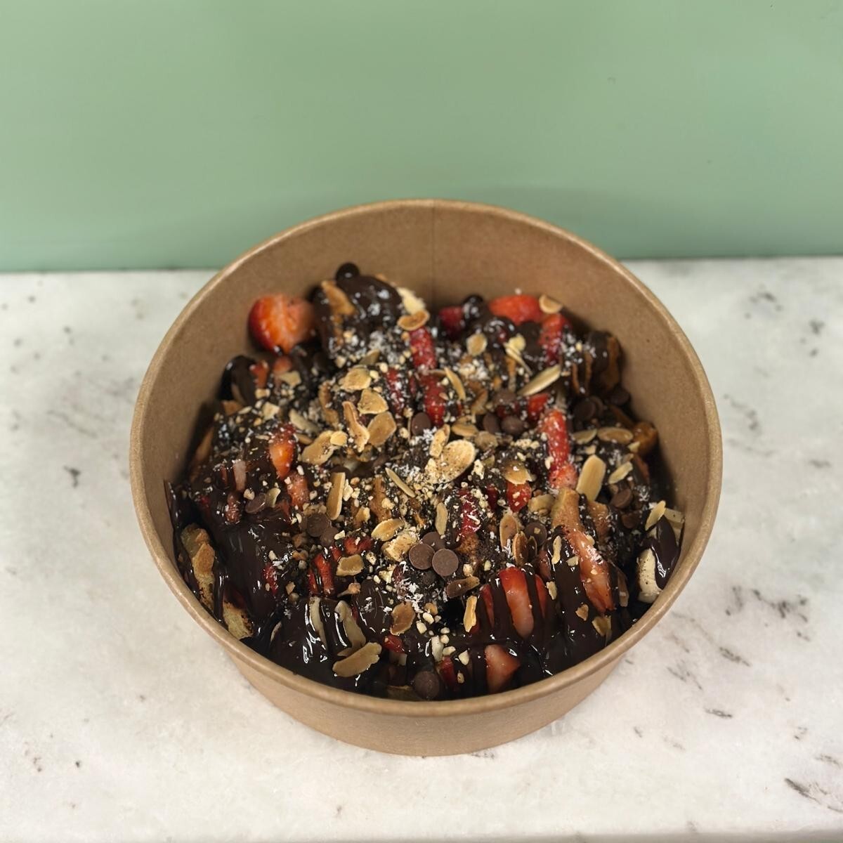 Bitter Çikolata Bowl Waffle