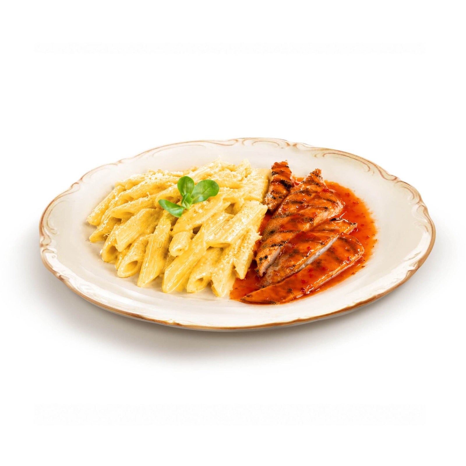 Tereyağlı Penne Eşliğinde Soslu Tavuk Izgara Dilimleri