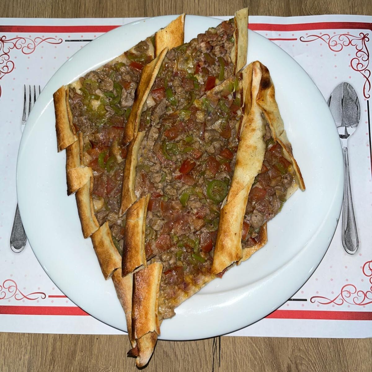 Kuşbaşılı Pide