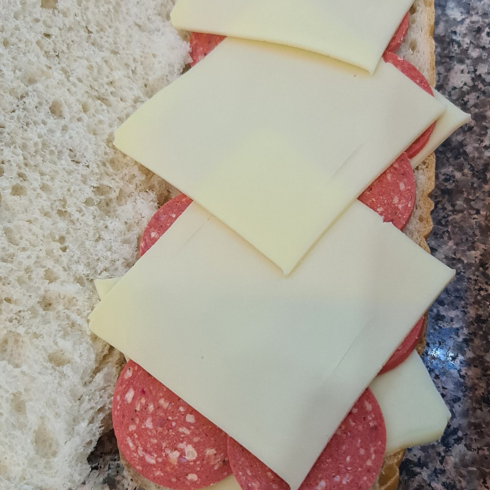 KARIŞIK TOST