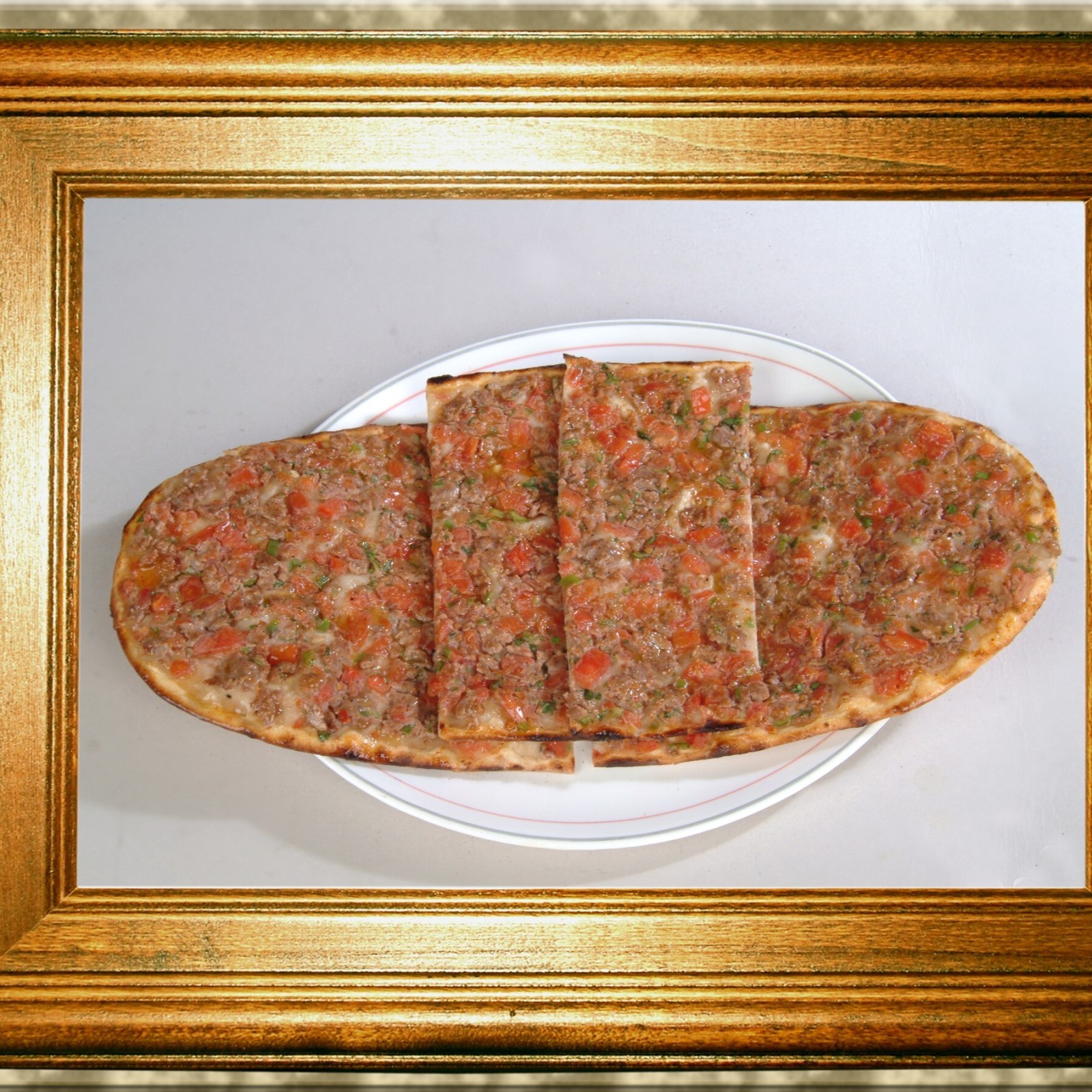 Konya Etli Ekmek