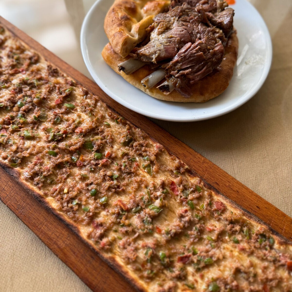 Etli Ekmek