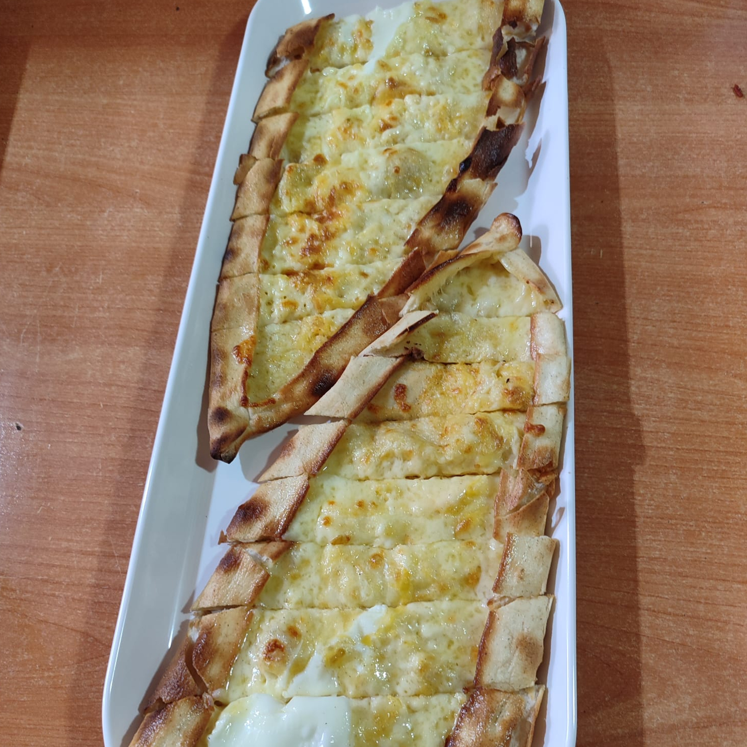 Kaşarlı Pide
