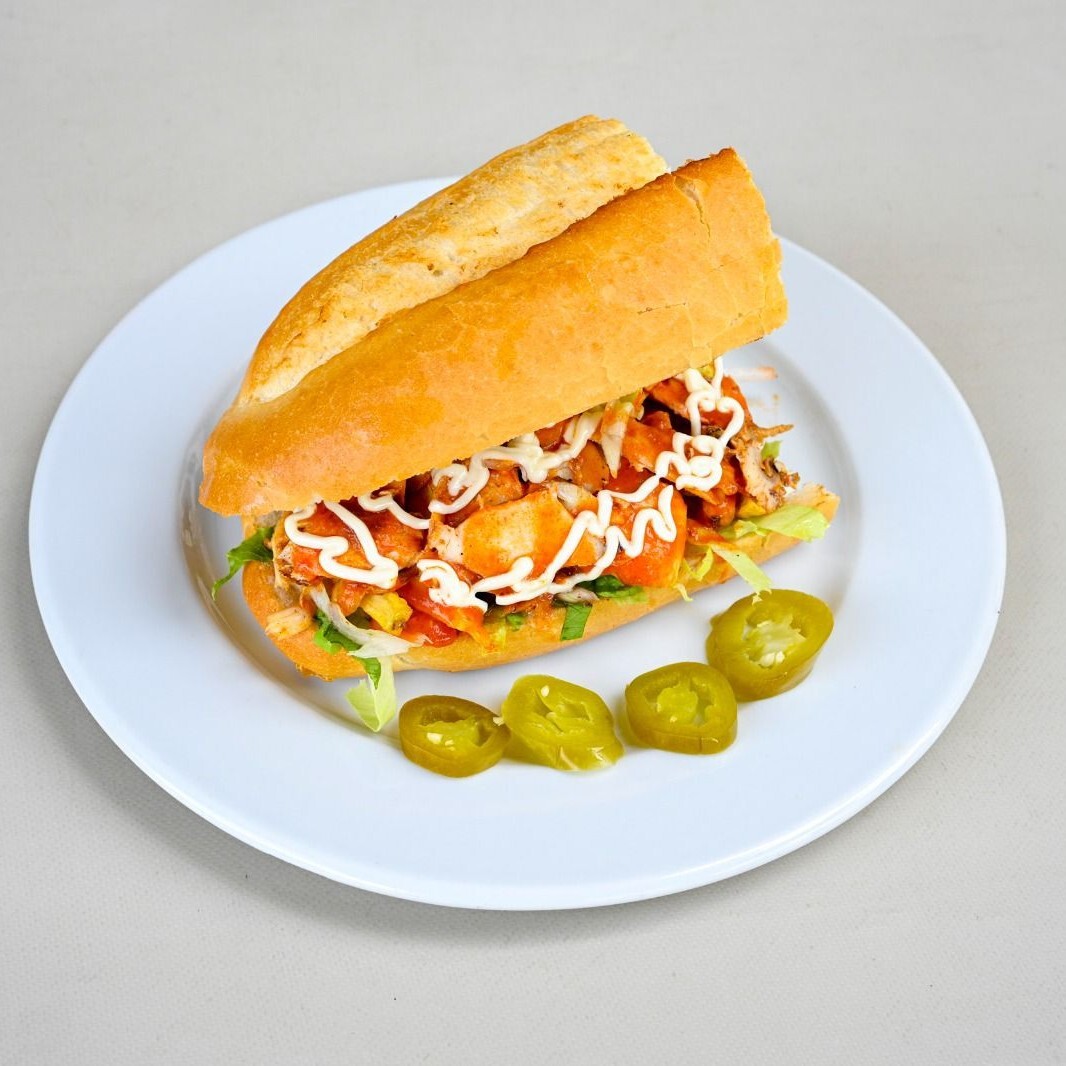 Yarım Ekmek Arası Tavuk Döner (70 gr.)