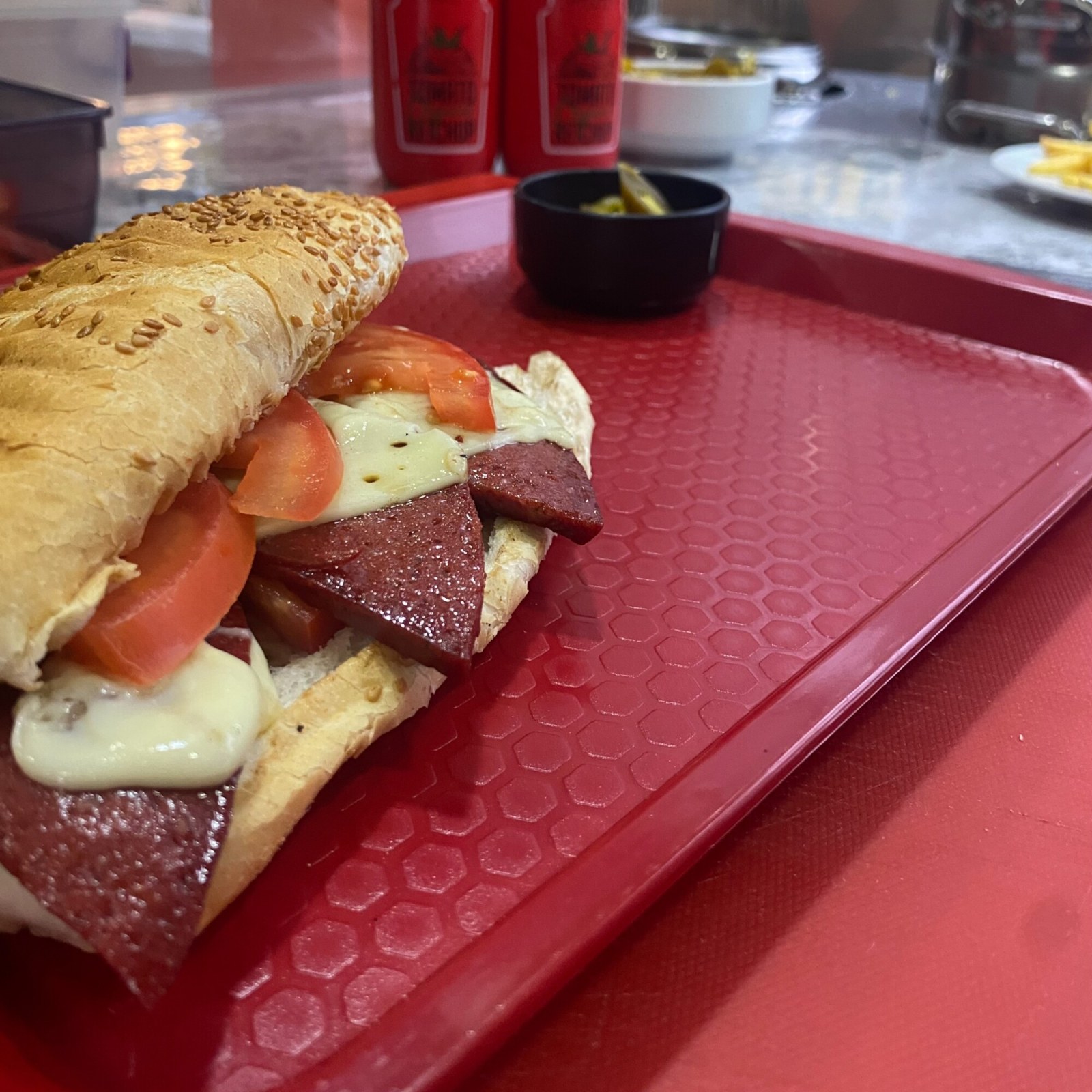 Sucuk Ekmek