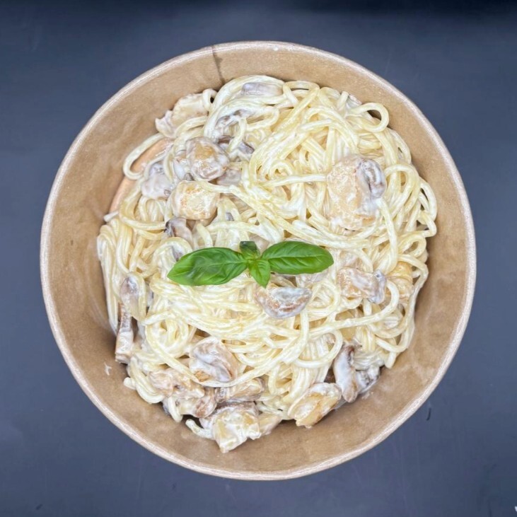 Kremalı Mantarlı Tavuklu Spaghetti
