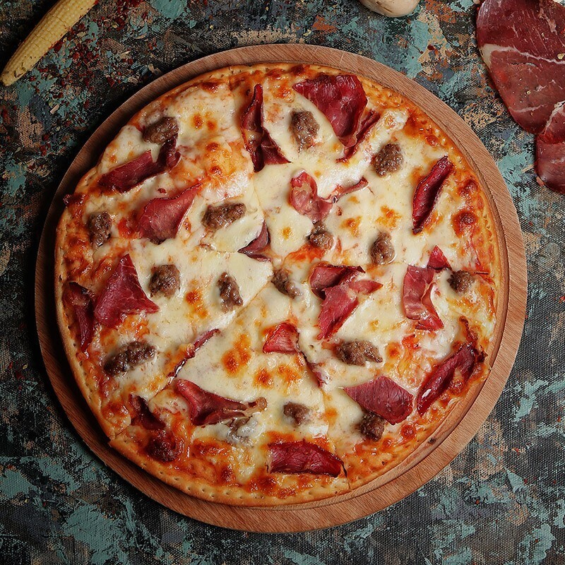 Special Pizza Şöleni (Orta Boy)VIP Line Sos Mantarlım Jambonlum Gurme Pizza