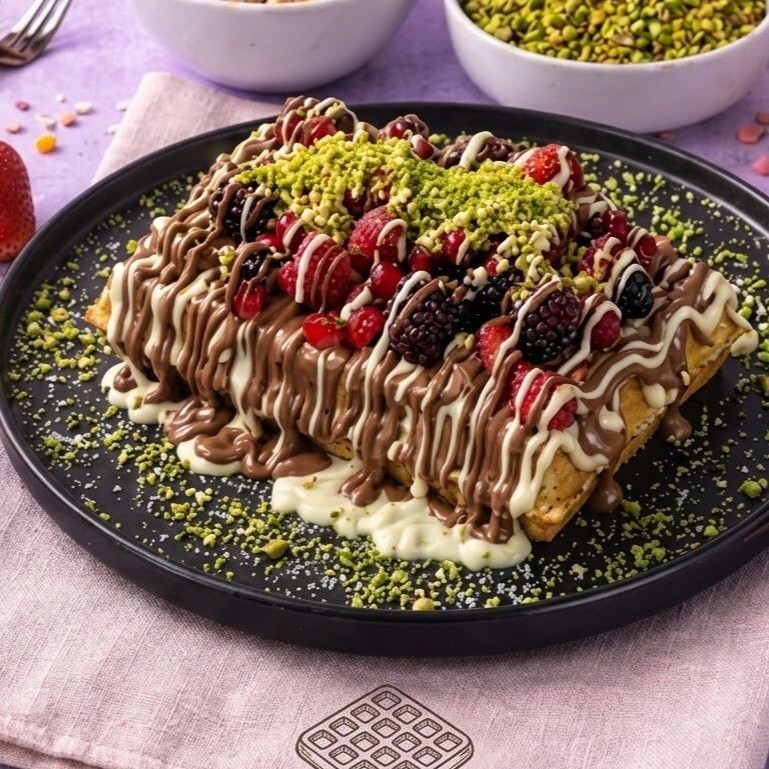 Kırmızının Aşkı Waffle
