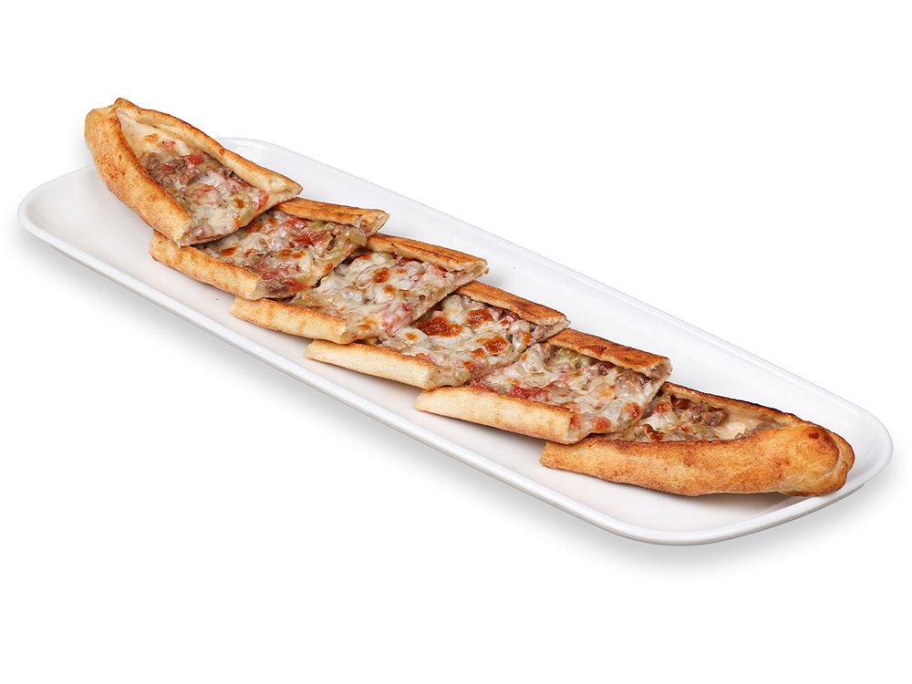 Kuşbaşılı Kaşarlı Pide