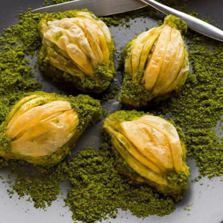 Fıstıklı Kaymaklı Midye Baklava (500 gr.)