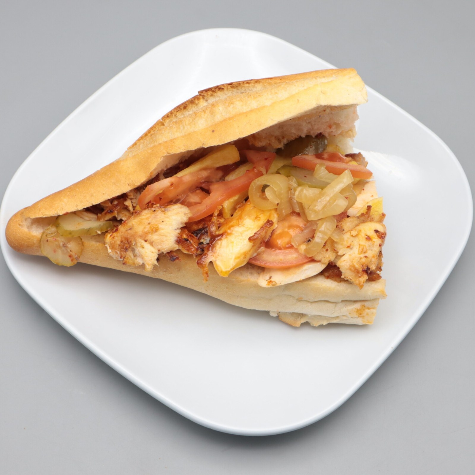 Yarım Ekmek Arası Tavuk Döner