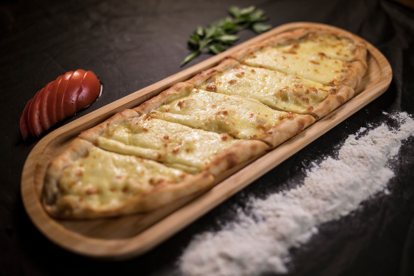 Kaşarlı Pide